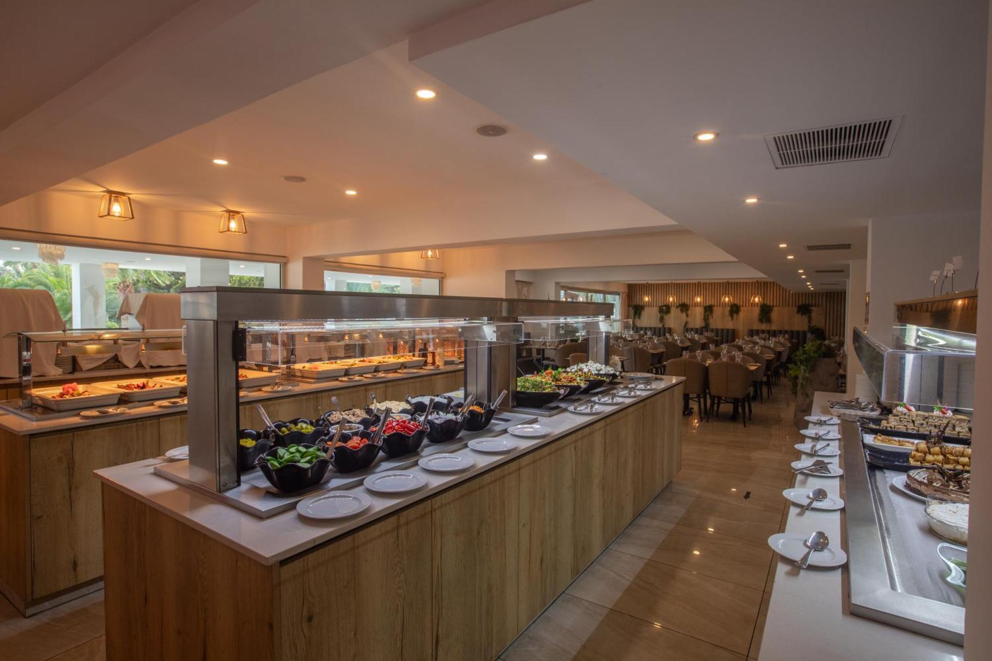 Bohemian Gardens Hotel Protaras Ngoại thất bức ảnh